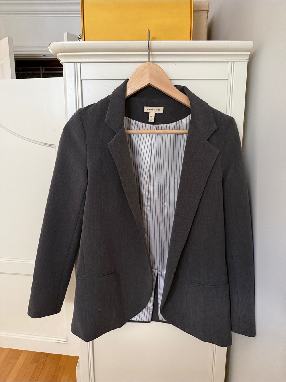 Urban Outfitters Silence + Noise Charcoal Gray Women's Tailored Blazer